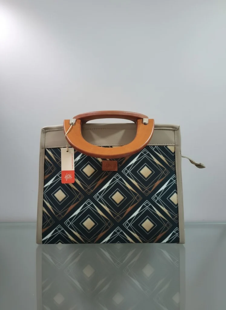 Printed Wooden Handle Handbag with 3 Inner Compartments – additional view